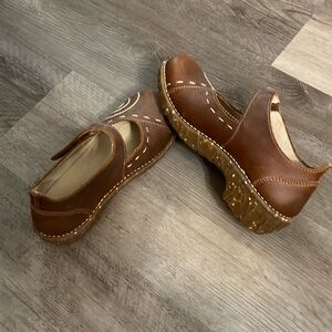 El Naturalista clog Mary Jane platform shoes NWOT